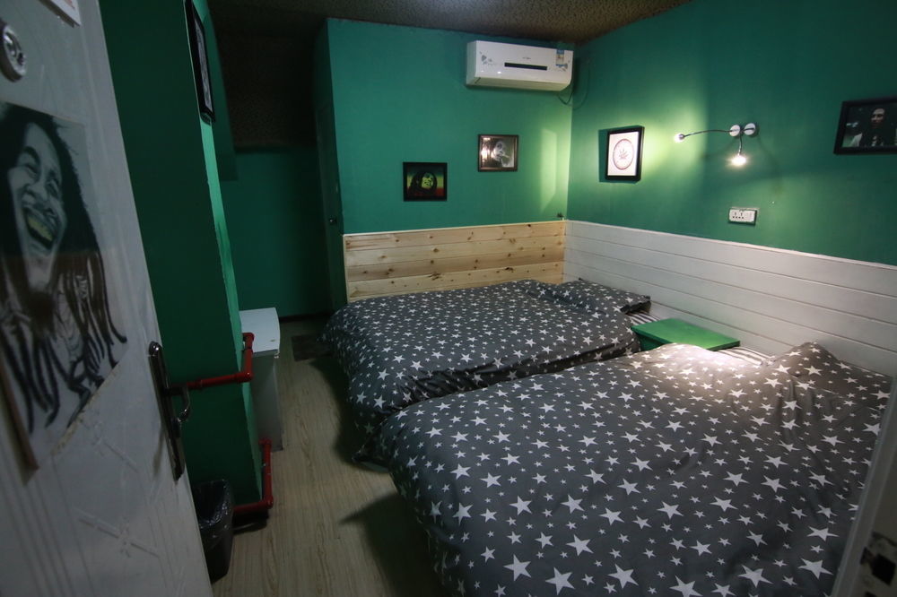 Djmt Universal Guest House Xi'an  Buitenkant foto